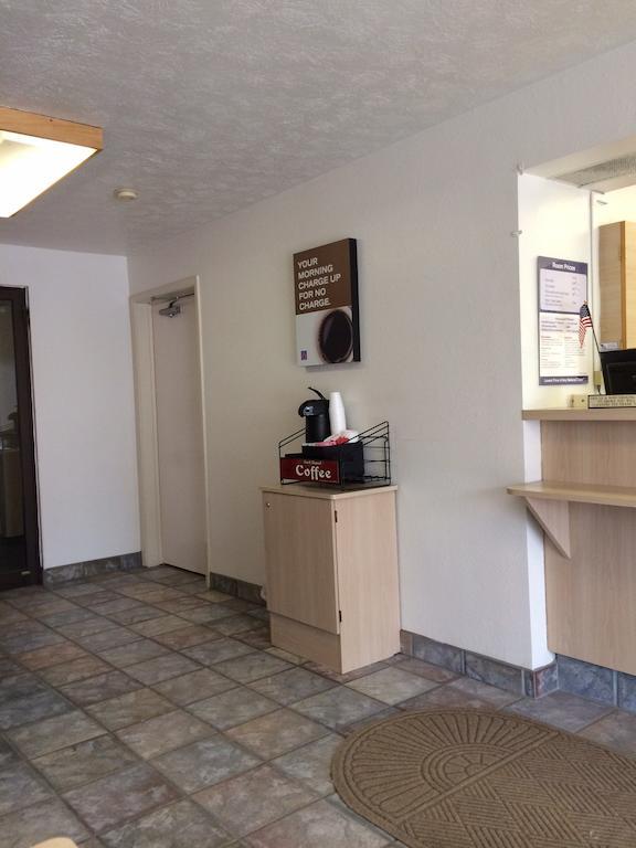 Rodeway Inn Emporia Eksteriør bilde