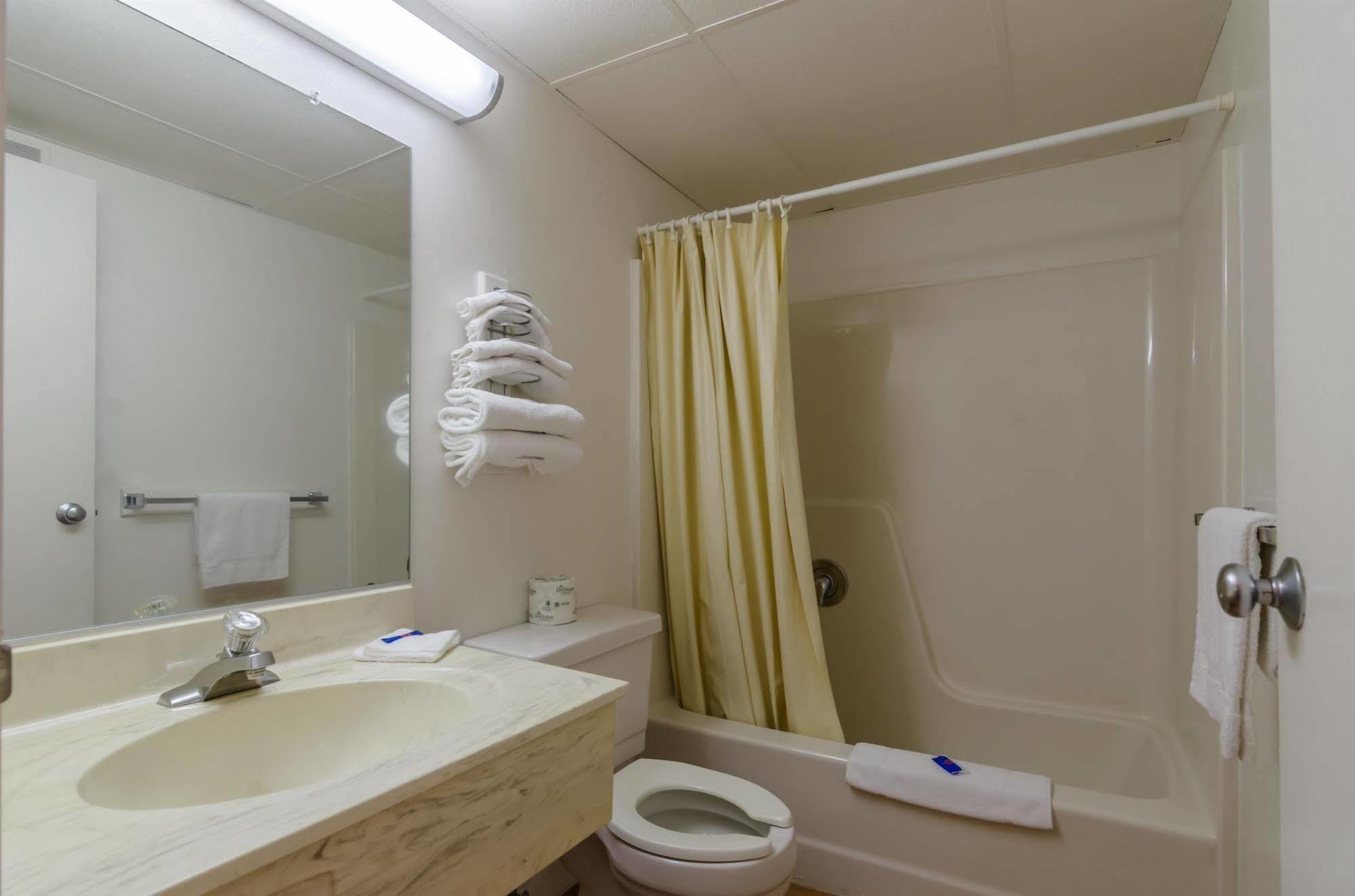 Rodeway Inn Emporia Eksteriør bilde